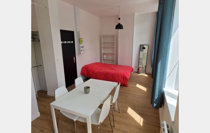 Studio TOURCOING (59200)  22 m2 560 € 