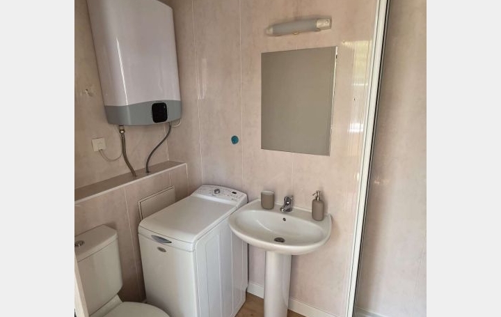 Studio TOURCOING (59200)  22 m2 560 € 