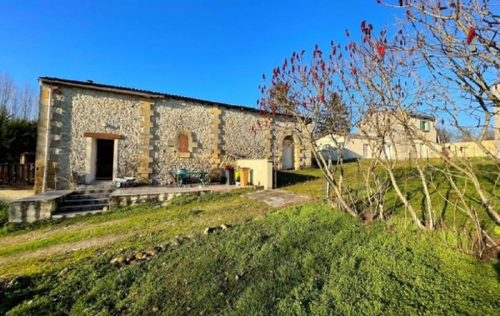 Réseau Immo-diffusion : Maison  FRANCS  208 m2 197 950 € 