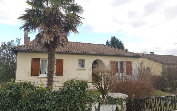 Réseau Immo-diffusion : Maison  SAINT-ASTIER  105 m2 192 600 € 