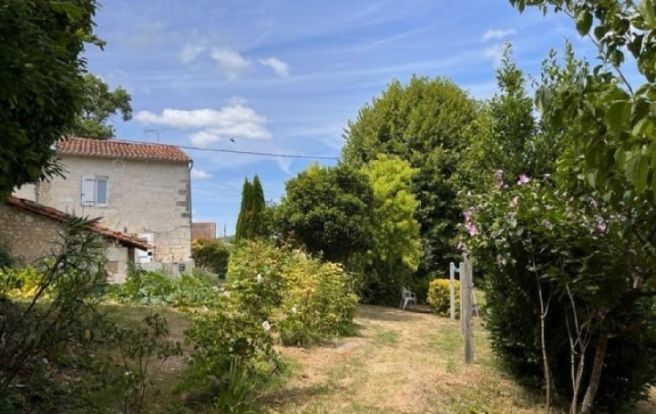 Réseau Immo-diffusion : Maison  CELLES  136 m2 88 000 € 