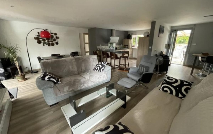 Réseau Immo-diffusion : Maison  CHANCELADE  140 m2 243 800 € 