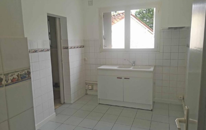 Immeuble COULOUNIEIX-CHAMIERS (24660)  144 m2 181 900 € 