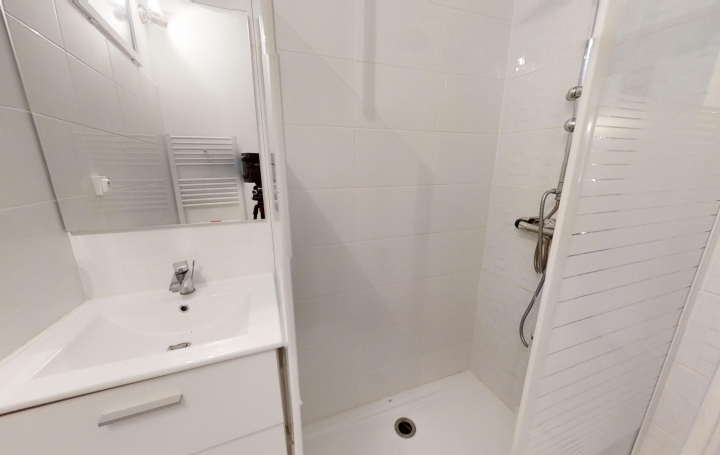 1 Pièce MONTPELLIER (34070)  69 m2 460 € 