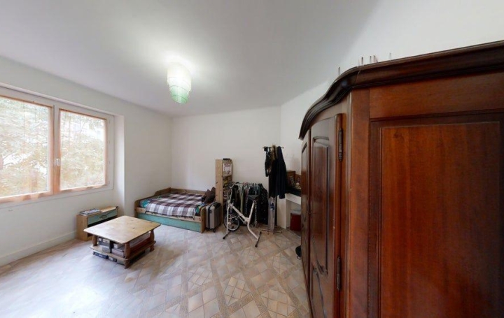 2 Pièces NIMES (30000)  51 m2 586 € 