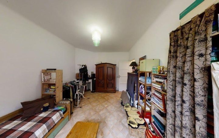 2 Pièces NIMES (30000)  51 m2 586 € 