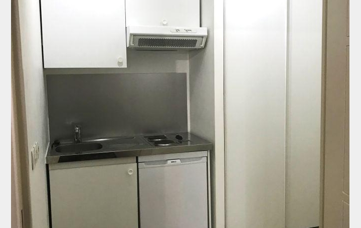 Studio BOULOGNE-BILLANCOURT (92100)  31 m2 1 190 € 