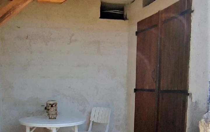 1 Pièce ASPREMONT (06790)  30 m2 660 € 