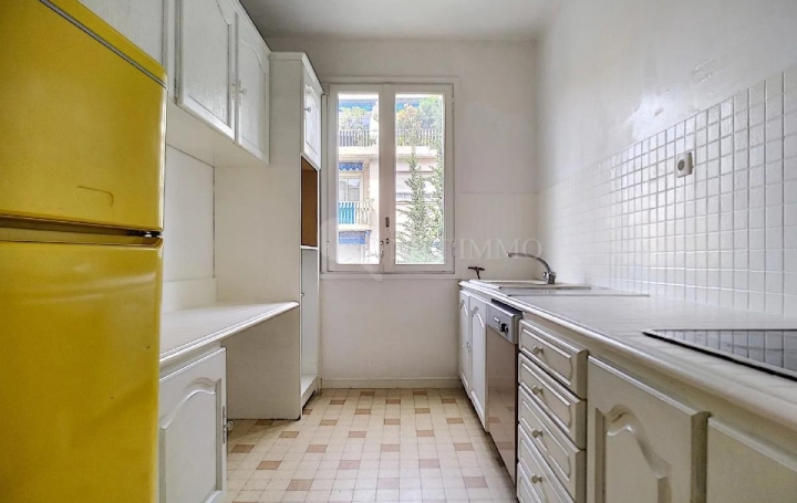 2 Pièces NICE (06000)  61 m2 1 380 € 