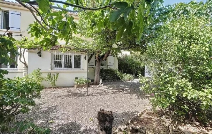 Réseau Immo-diffusion : Maison  DRAGUIGNAN  102 m2 285 000 € 