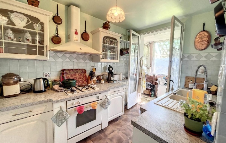 Maison BRIANCONNET (06850)  150 m2 235 000 € 