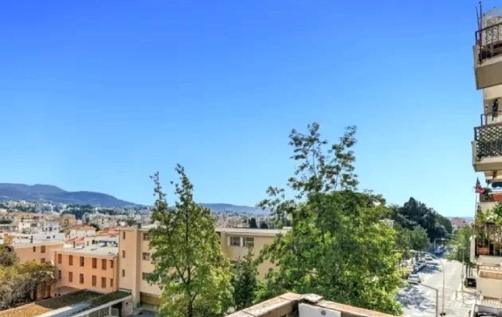2 Pièces NICE (06000)  53 m2 232 000 € 