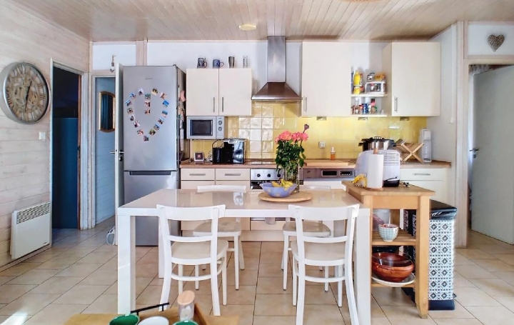 Maison GASSIN (83580)  62 m2 499 000 € 