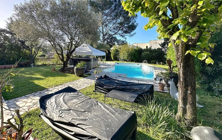 Maison MOUGINS (06250)  106 m2 795 000 € 