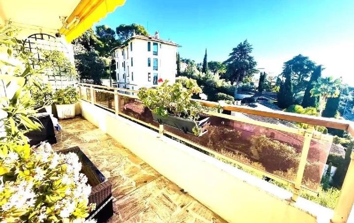 3 Pièces LE CANNET (06110)  85 m2 640 000 € 