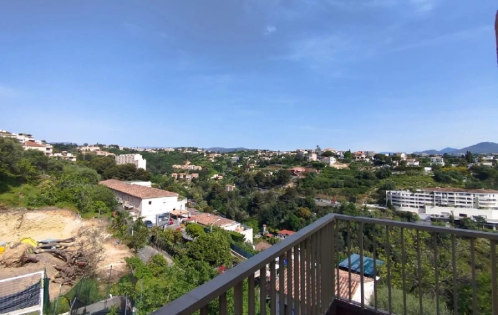 2 Pièces NICE (06000)  41 m2 189 000 € 