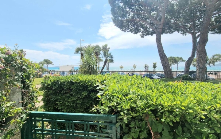 2 Pièces CANNES (06150)  44 m2 370 000 € 