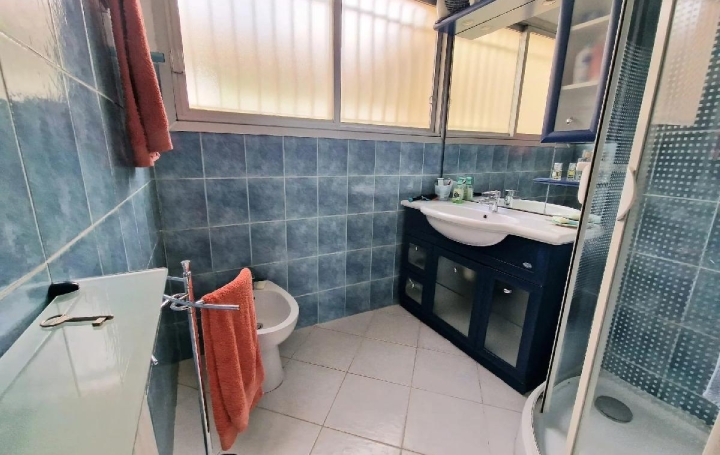 2 Pièces CANNES (06150)  44 m2 370 000 € 