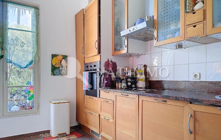 3 Pièces NICE (06000)  65 m2 375 000 € 