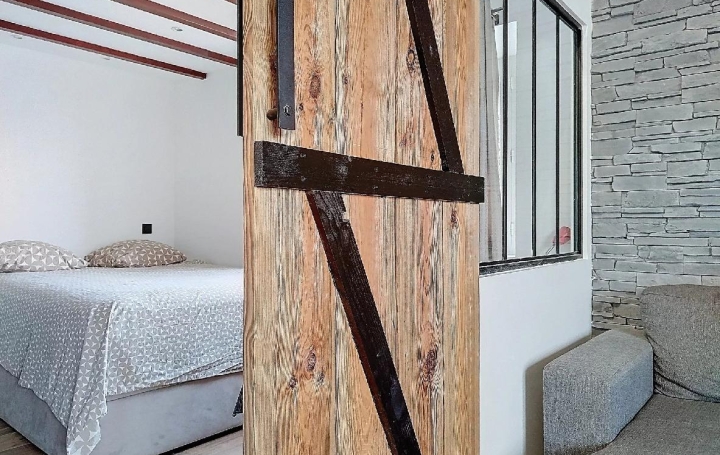 2 Pièces VALLAURIS (06220)  34 m2 190 000 € 