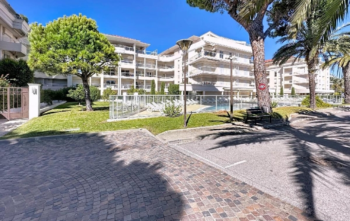 Appartement CANNES (06150) 57 m<sup>2</sup> 445 000 € 