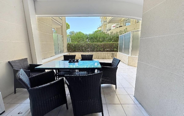 2 Pièces CANNES (06150)  57 m2 430 000 € 