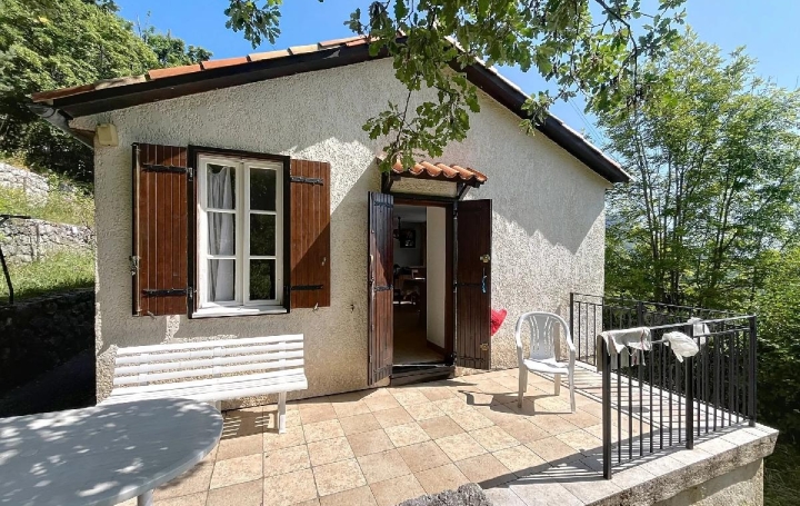 Réseau Immo-diffusion : Maison  BRIANCONNET  63 m2 90 000 € 