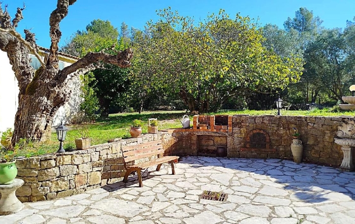 Maison DRAGUIGNAN (83300)  177 m2 830 000 € 