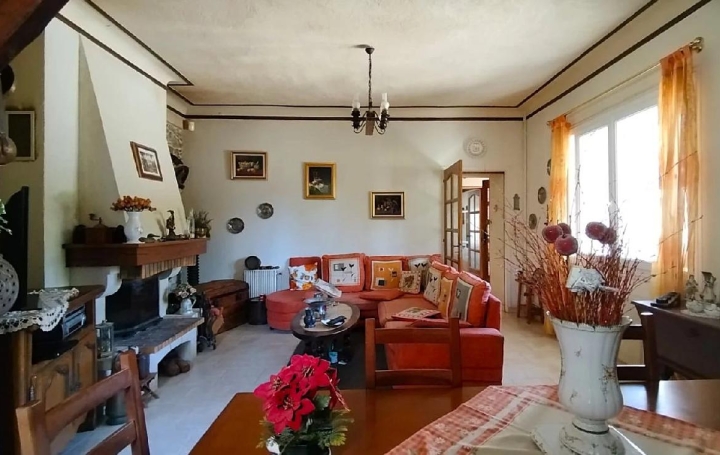 Maison DRAGUIGNAN (83300)  177 m2 830 000 € 