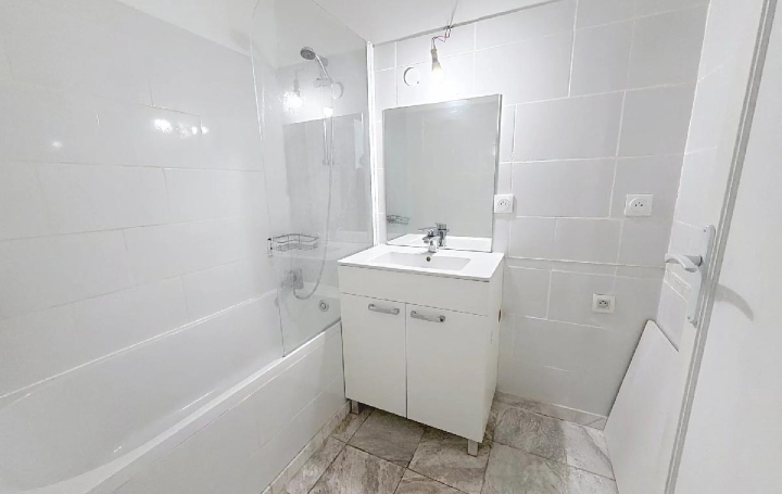 2 Pièces LE CANNET (06110)  43 m2 185 000 € 