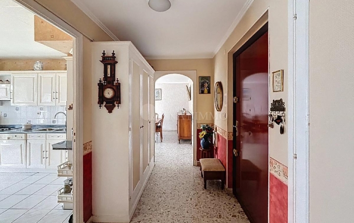 2 Pièces LE CANNET (06110)  56 m2 196 000 € 