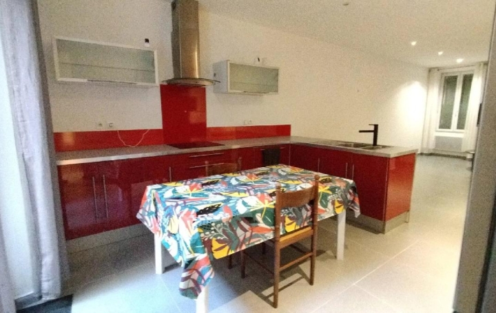 2 Pièces LES ARCS (83460)  53 m2 165 000 € 