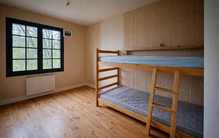 3 Pièces SAINT-VALLIER-DE-THIEY (06460)  86 m2 349 000 € 