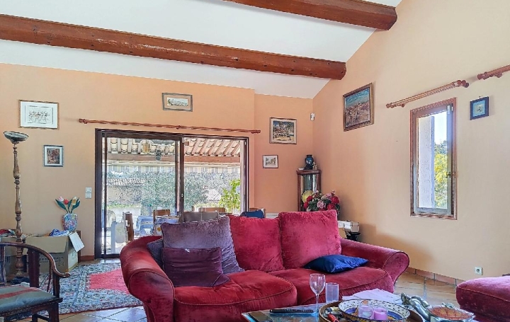 5 Pièces LES ARCS (83460)  138 m2 485 000 € 