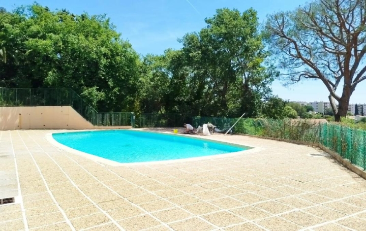 2 Pièces CAGNES-SUR-MER (06800)  48 m2 290 000 € 