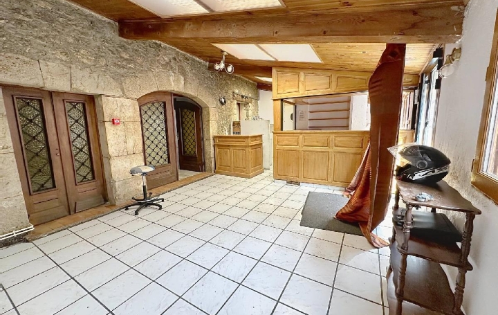 Autre SOLEILHAS (04120)  200 m2 260 000 € 