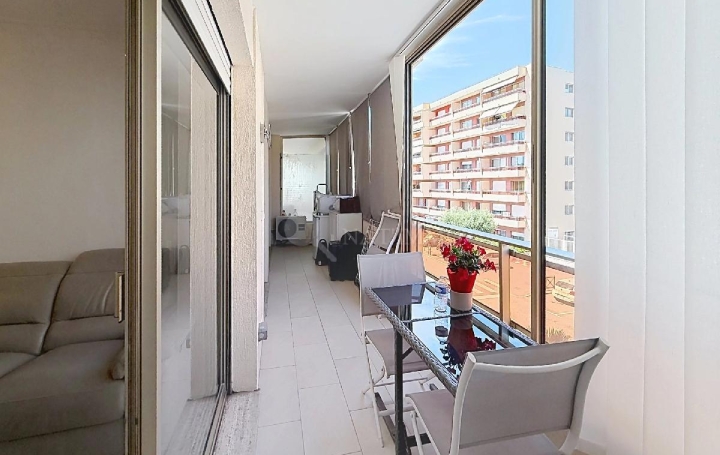 2 Pièces LE CANNET (06110)  51 m2 100 000 € 