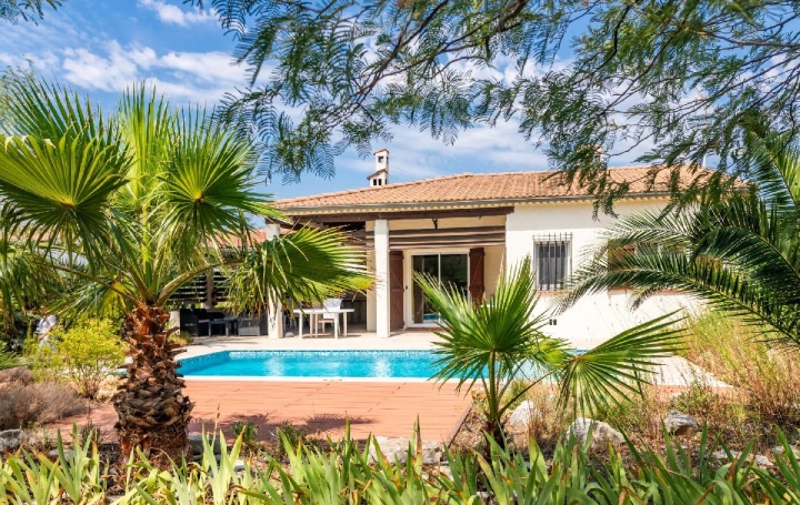 Maison TARADEAU (83460)  94 m2 419 000 € 