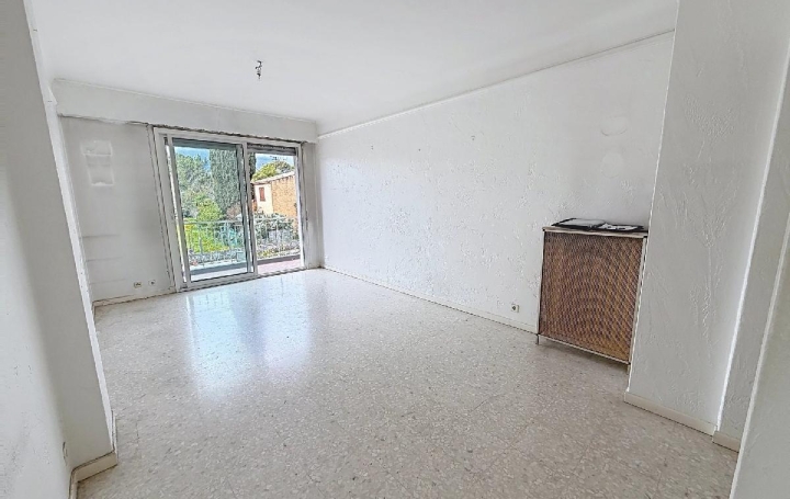 2 Pièces LE CANNET (06110)  63 m2 231 000 € 