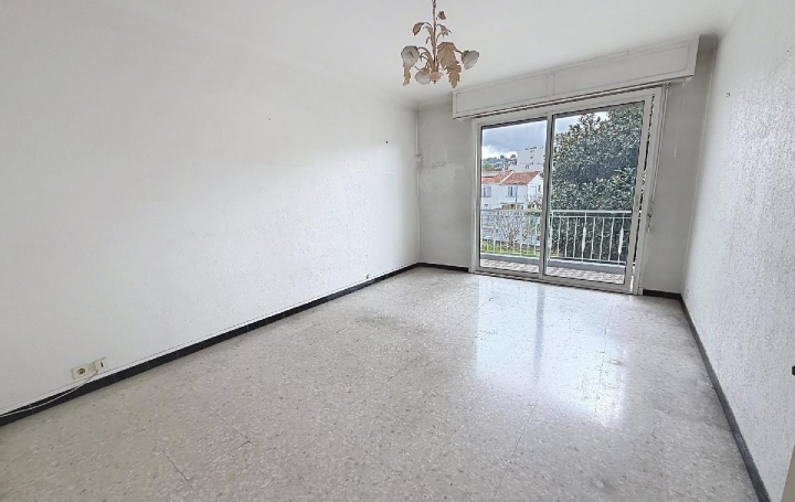 2 Pièces LE CANNET (06110)  63 m2 231 000 € 