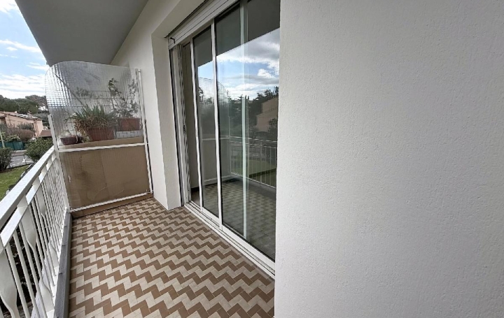 2 Pièces LE CANNET (06110)  63 m2 231 000 € 