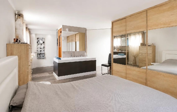 3 Pièces NICE (06300)  120 m2 699 000 € 