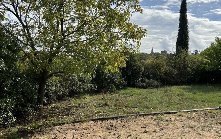 Villa UZES (30700)  91 m2 229 000 € 