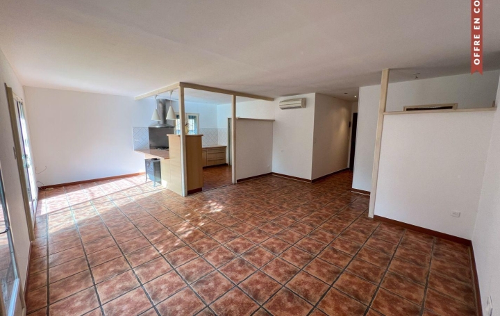 Villa UZES (30700)  91 m2 229 000 € 