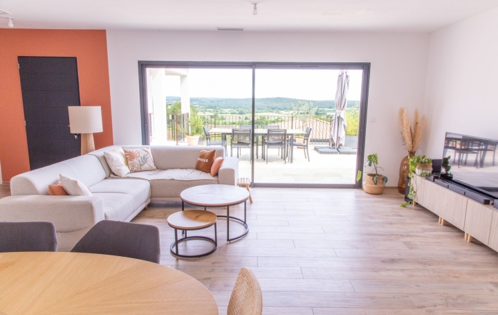 Villa GAILHAN (30260)  146 m2 449 000 € 