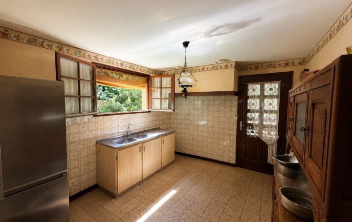 Maison VEZENOBRES (30360)  82 m2 164 900 € 