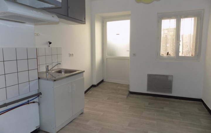 Réseau Immo-diffusion : Appartement P2  BIELLE  37 m2 400 € 