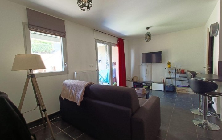 1 Pièce EPAGNY-METZ-TESSY (74330)  31 m2 750 € 