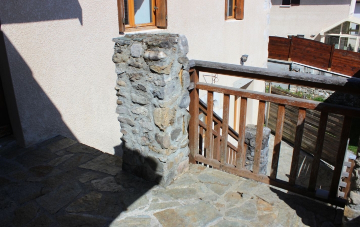 3 Pièces SILLINGY (74330)  89 m2 1 590 € 