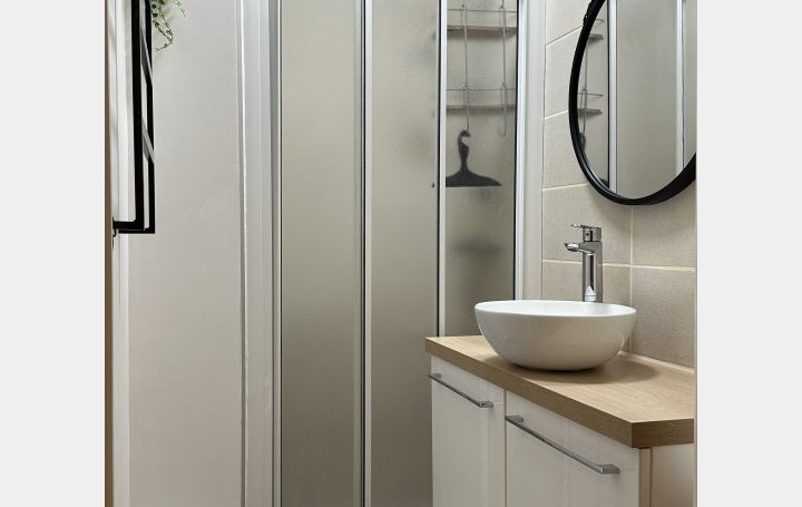 4 Pièces EPAGNY (74330)  80 m2 1 765 € 